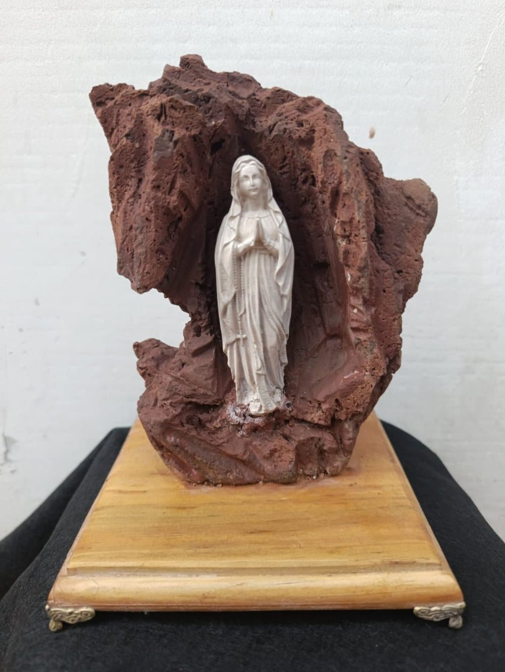 Virgen de Lourdes — Fidelis Missio