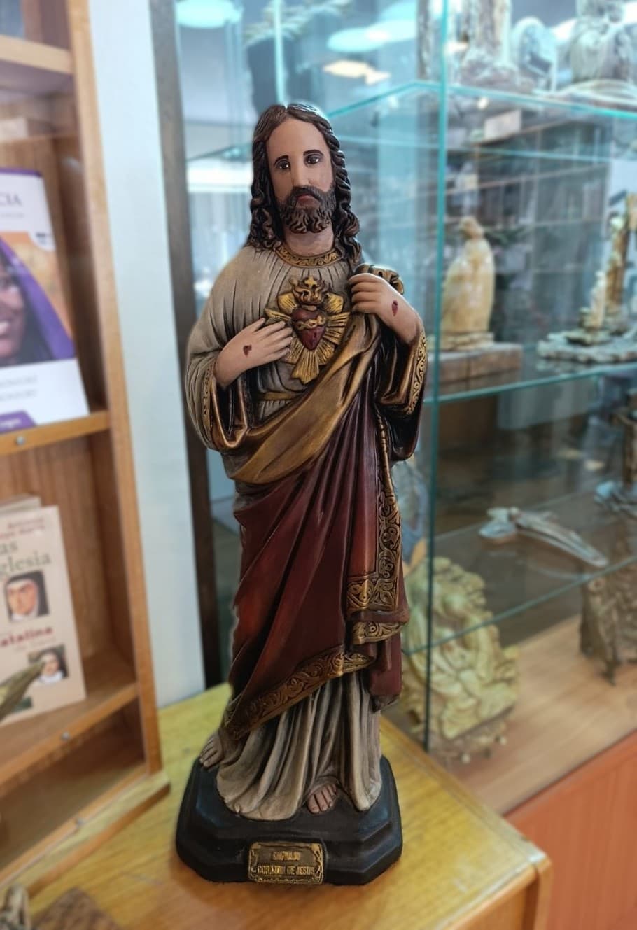 Sagrado Corazón de Jesús en policromía plena
